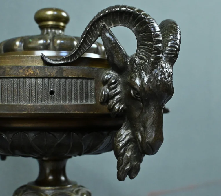 NAPOLEON III PERIOD BRONZE URN