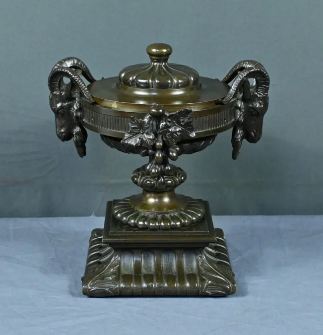 NAPOLEON III PERIOD BRONZE URN