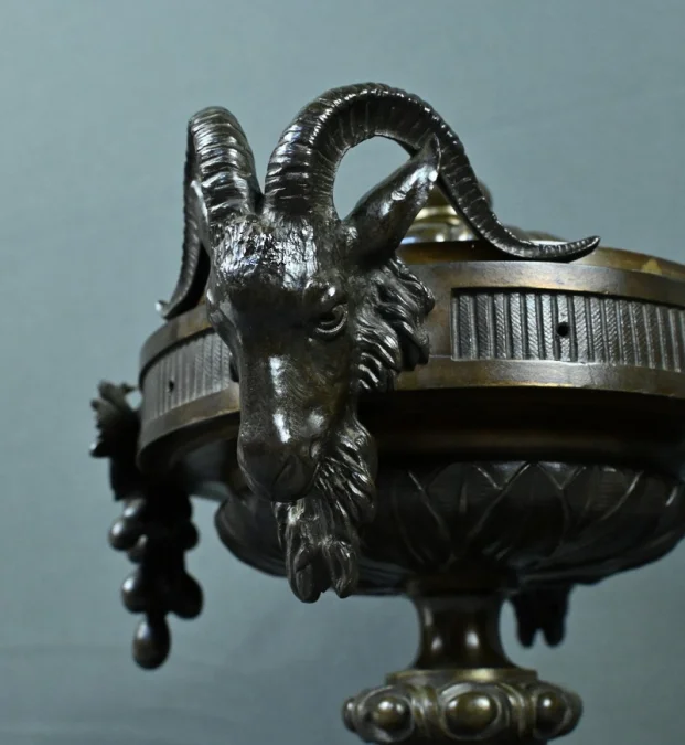 NAPOLEON III PERIOD BRONZE URN