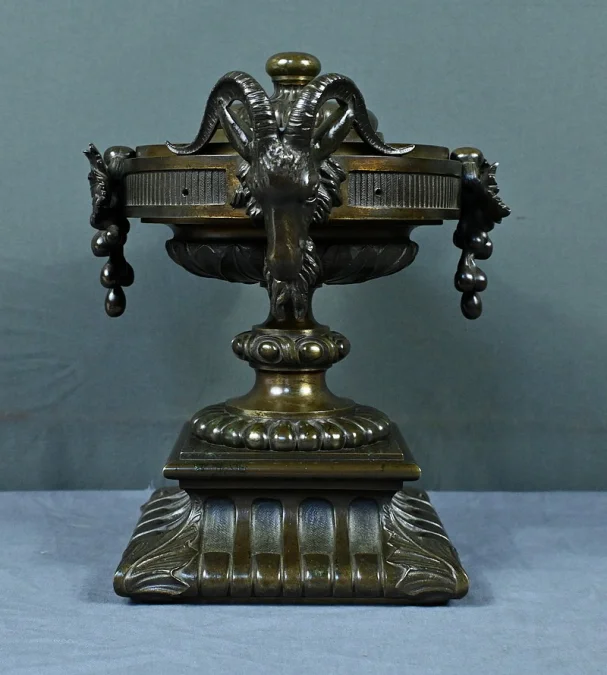 NAPOLEON III PERIOD BRONZE URN