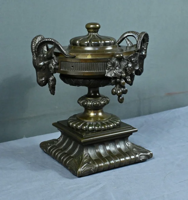 NAPOLEON III PERIOD BRONZE URN