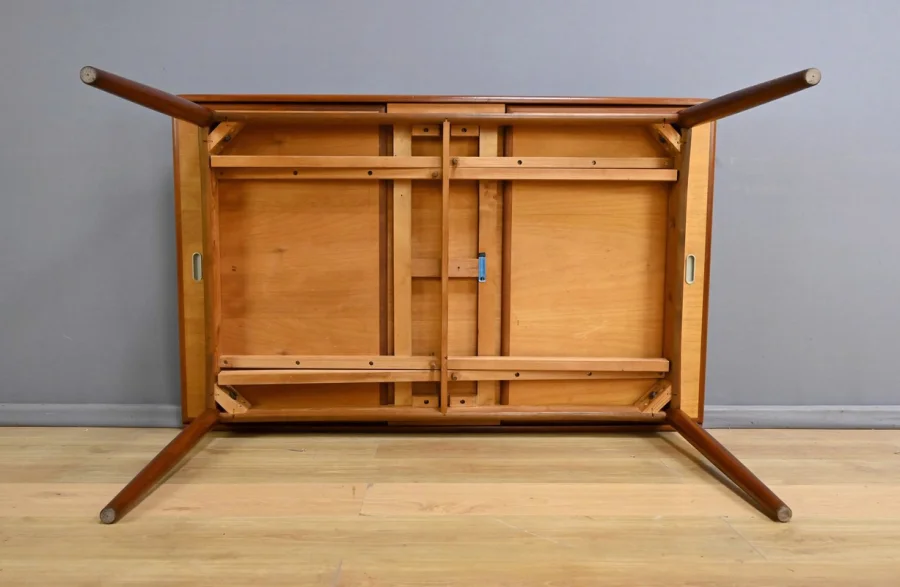 Table Extensible en Teck, Dyrlund, Danemark – 1960