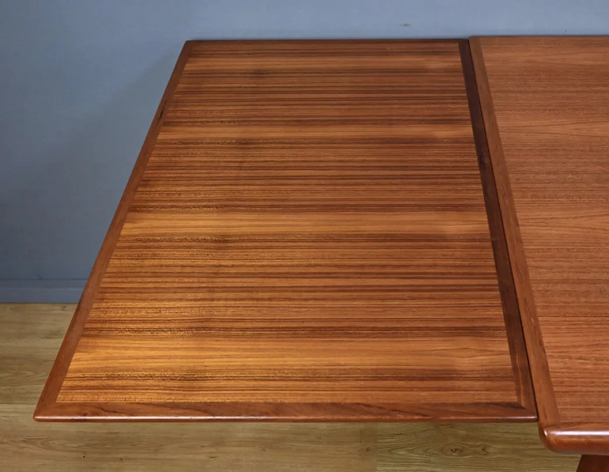 Table Extensible en Teck, Dyrlund, Danemark – 1960