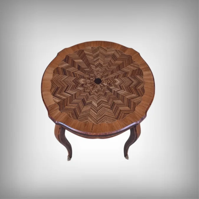 Guéridon en Marqueterie, style Louis XV – 1re partie XXe