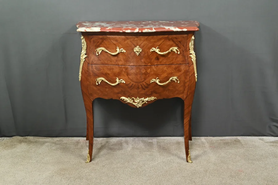 LOUIS XV STYLE CHEST OF DRAWERS