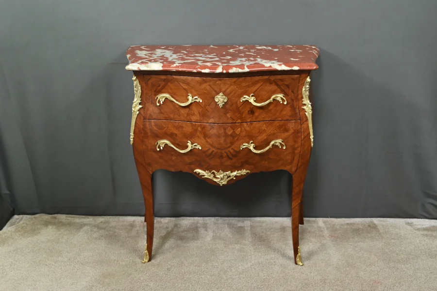 LOUIS XV STYLE CHEST OF DRAWERS