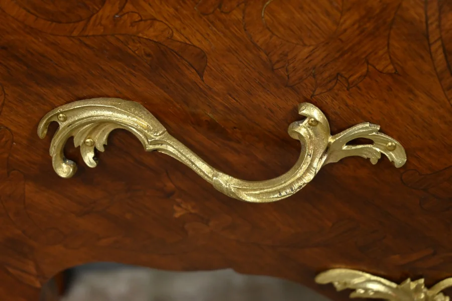 LOUIS XV STYLE CHEST OF DRAWERS