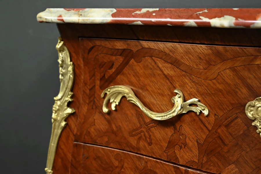 LOUIS XV STYLE CHEST OF DRAWERS