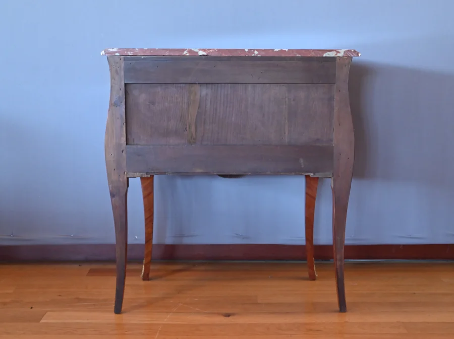 LOUIS XV STYLE CHEST OF DRAWERS