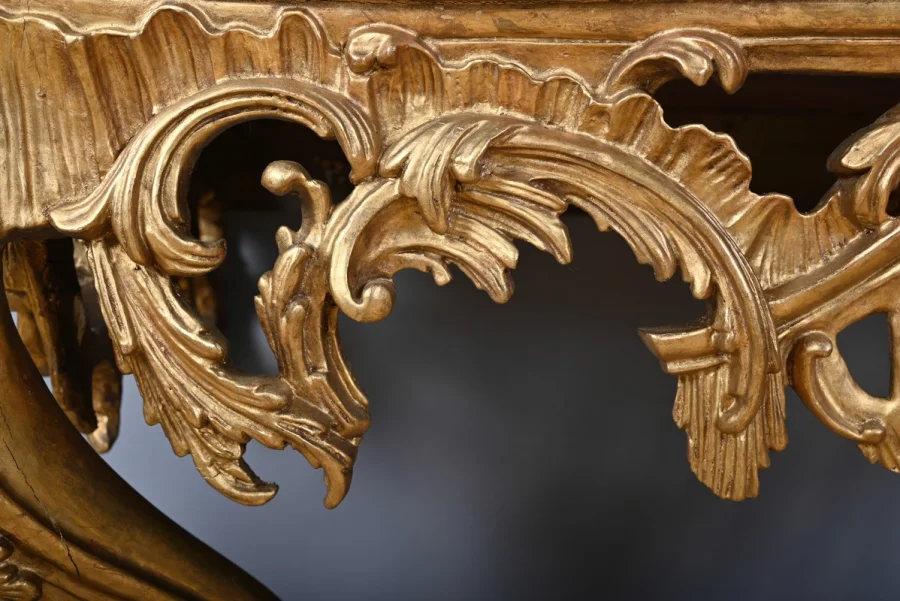 Importante Console d’Applique en Bois Doré, style Louis XV – Milieu XXe