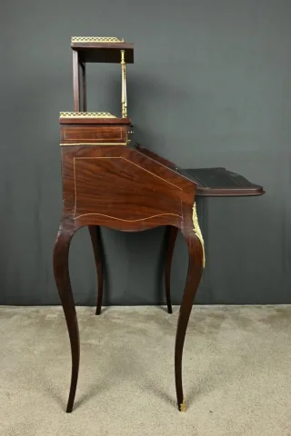 Bureau de Dame en Palissandre – 2ème Partie XIXe