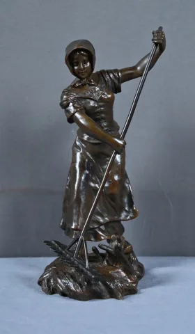 Bronze Bronze « La Faneuse », de Désiré Grisard – 1930