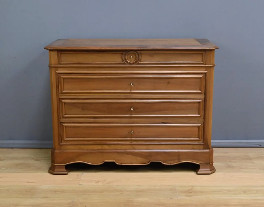 Commode en Noyer, style Louis-Philippe – 1900