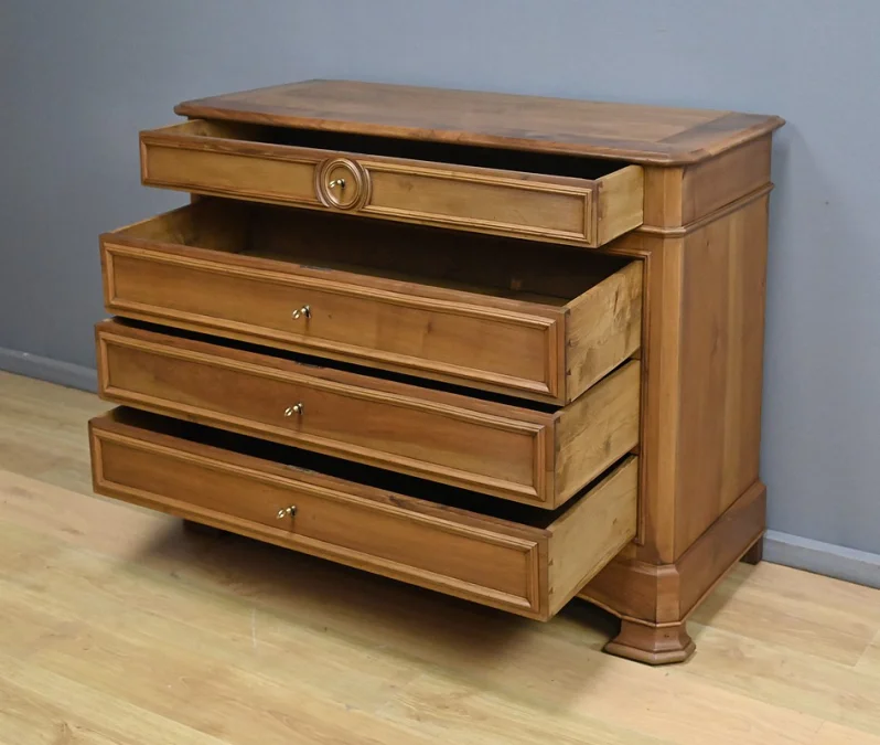 Commode en Noyer, style Louis-Philippe – 1900