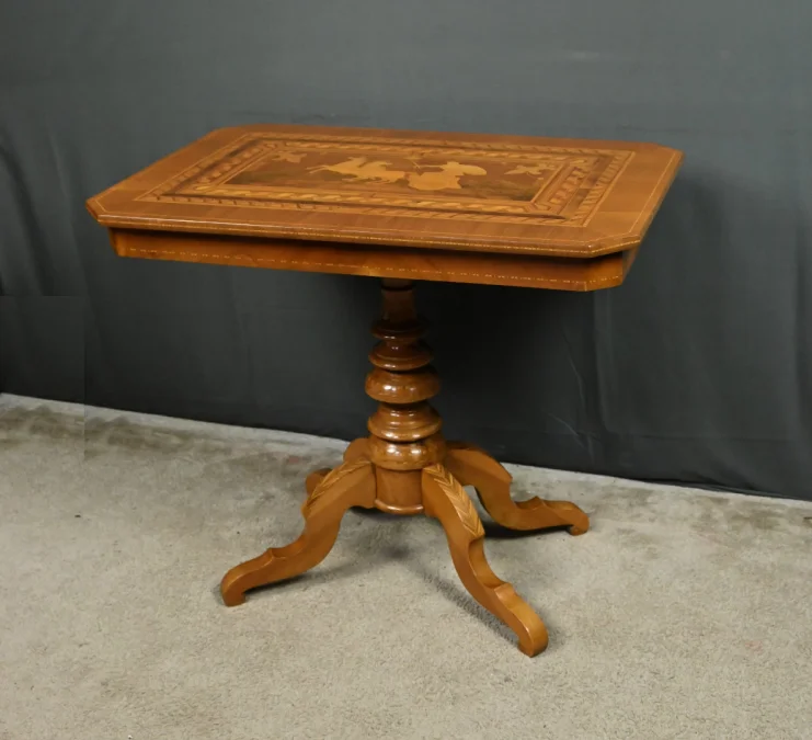 FRENCH RESTAURATION STYLE TABLE