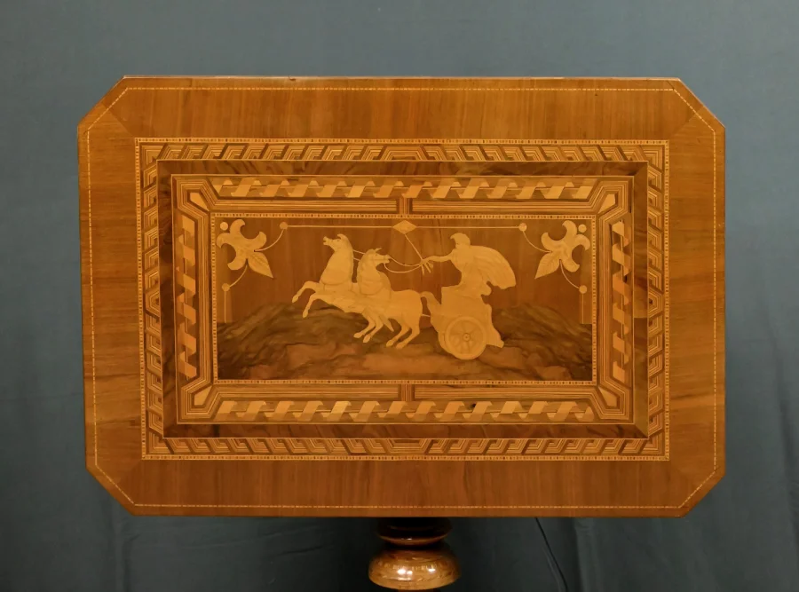 FRENCH RESTAURATION STYLE TABLE