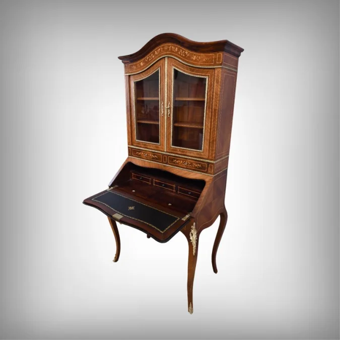 ナポレオン3世時代の書斎兼本棚