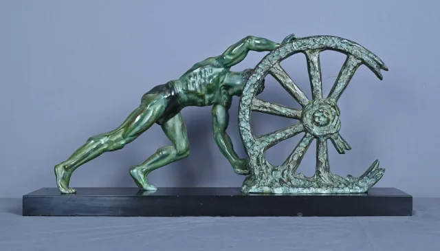 Important Bronze « Allégorie de la Force », Art Déco – 1940