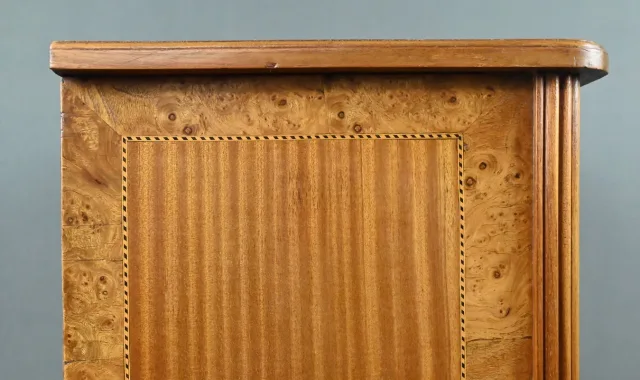 Meuble en Loupe de Thuya et Acajou, époque Art Déco – Début XXe