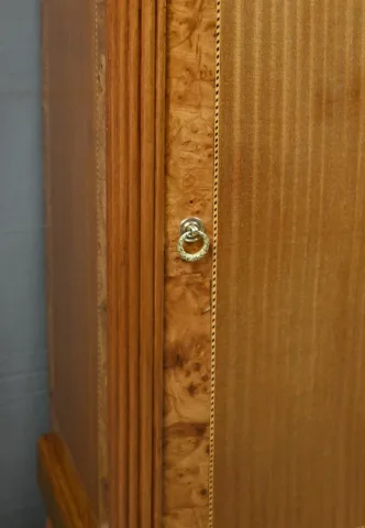 Meuble en Loupe de Thuya et Acajou, époque Art Déco – Début XXe