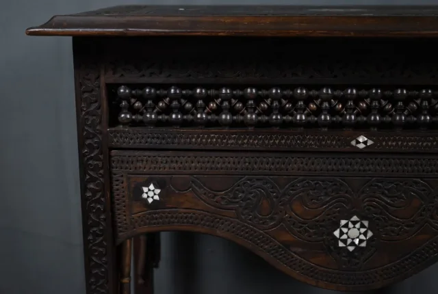 SYRIAN TABLE