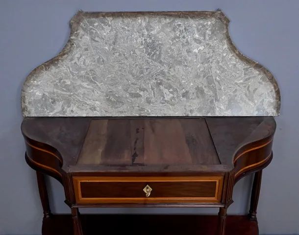 Console en Acajou & Marbre, époque Louis XVI – Fin XVIIIe