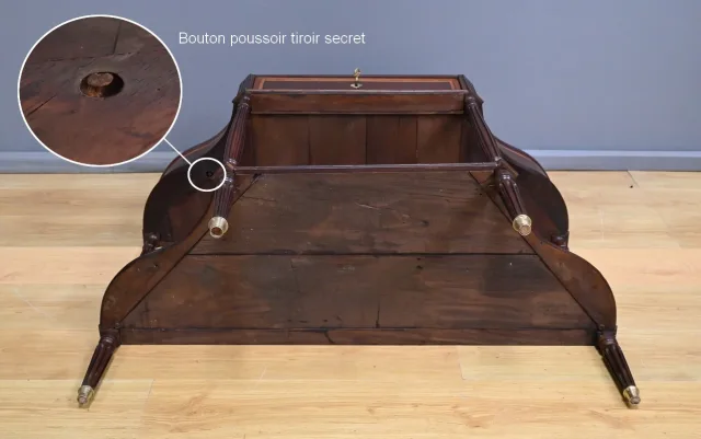 Console en Acajou & Marbre, époque Louis XVI – Fin XVIIIe