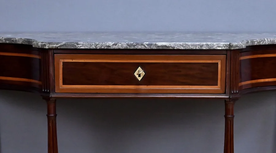 Console en Acajou & Marbre, époque Louis XVI – Fin XVIIIe
