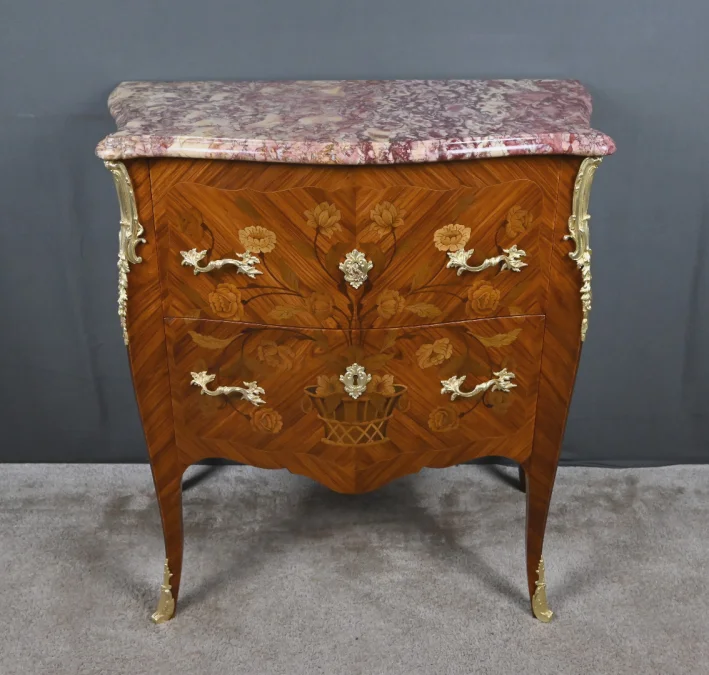 Petite Commode en Marqueterie, style Louis XV – Début XXe