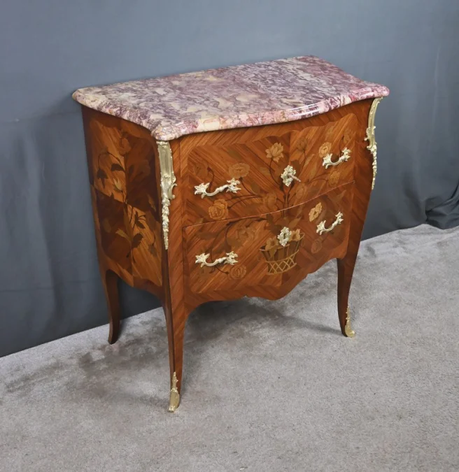 Petite Commode en Marqueterie, style Louis XV – Début XXe