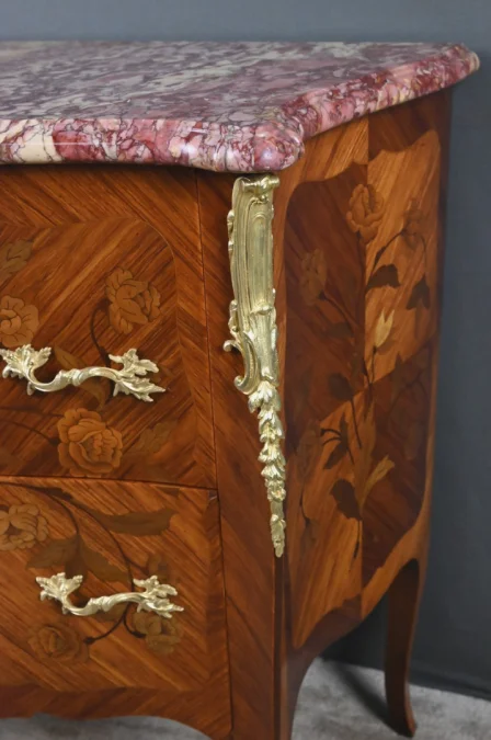 Petite Commode en Marqueterie, style Louis XV – Début XXe