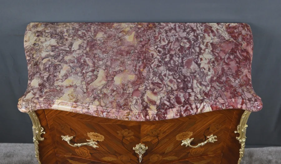 Petite Commode en Marqueterie, style Louis XV – Début XXe