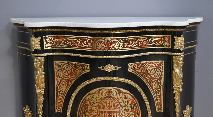 NAPOLEON III PERIOD CABINET