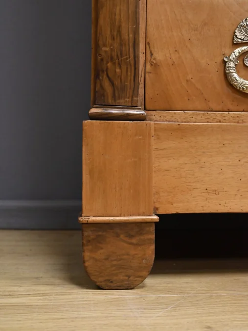 Secrétaire en Noyer, style Restauration – Milieu XIXe