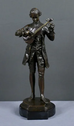 Bronze « Mozart accordant son Violon » – XXe