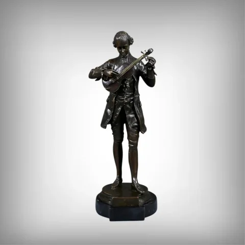 Bronze « Mozart accordant son Violon » – XXe