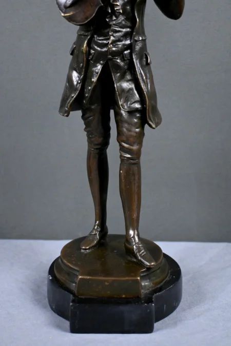 Bronze « Mozart accordant son Violon » – XXe
