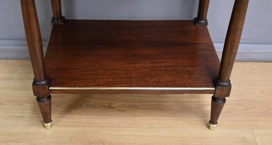 Table de Salon à Rideau en Acajou, style Louis XVI – Milieu XIXe