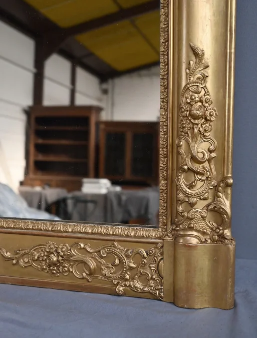 FRENCH RESTAURATION STYLE MIRROR