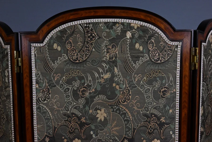 Paravent en Tissu, Acajou et Bois de Rose – 1900