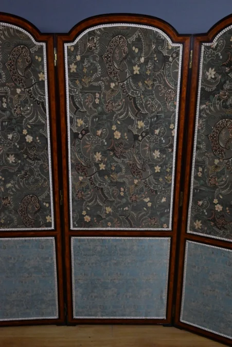 Paravent en Tissu, Acajou et Bois de Rose – 1900