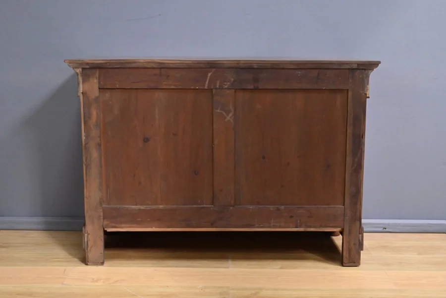 Commode en Ronce de Noyer, époque Restauration – 1ère Partie XIXe