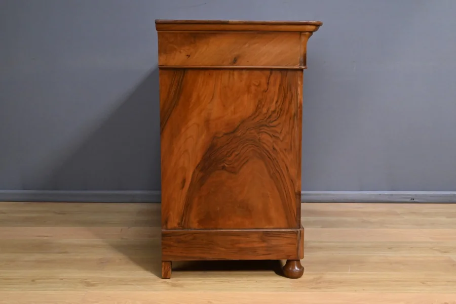 Commode en Ronce de Noyer, époque Restauration – 1ère Partie XIXe