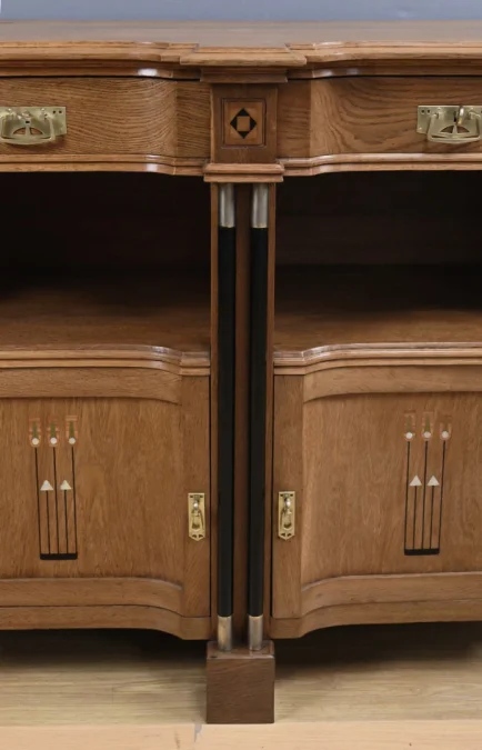 Buffet Desserte en Chêne, style Gustave Serrurier-Bovy, Art Déco – 1930