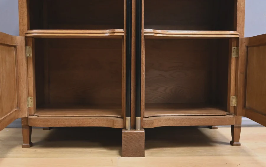 Buffet Desserte en Chêne, style Gustave Serrurier-Bovy, Art Déco – 1930