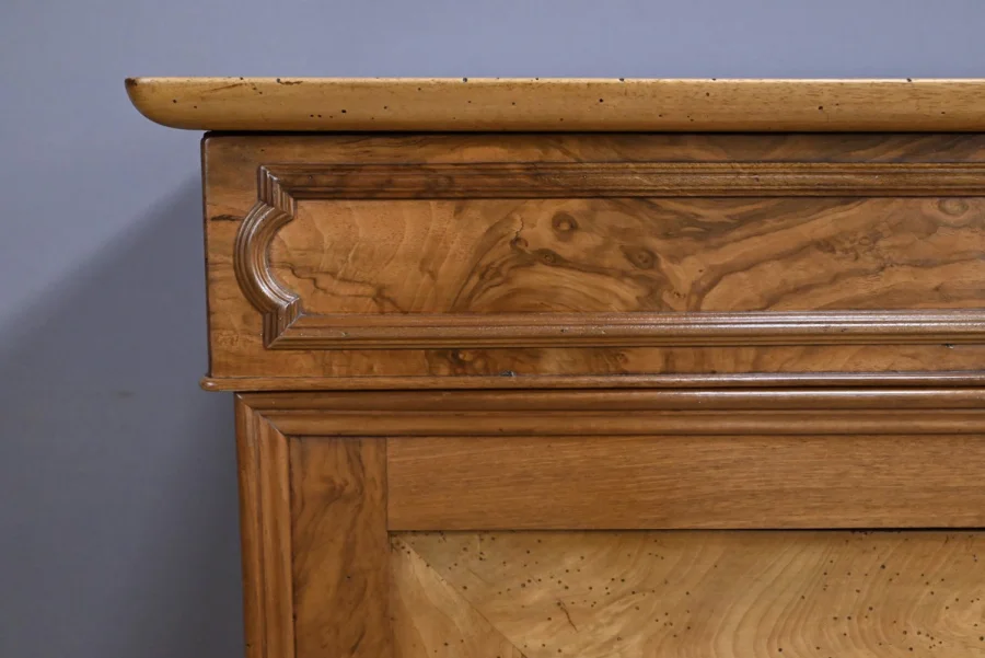 Buffet Commode en Noyer, style Louis-Philippe – 1900