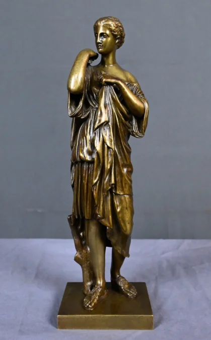Bronze « Diane de Gabies », d’après Praxitèle, signé Raingo Frères – 2ème partie XIXe