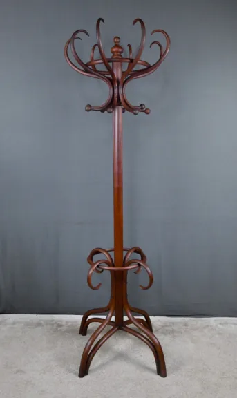 Garderobenständer im Thonet-Stil