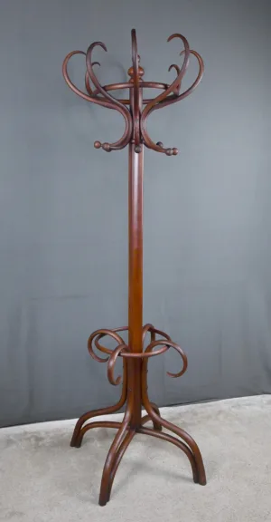 Garderobenständer im Thonet-Stil
