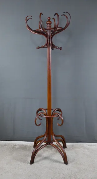 Garderobenständer im Thonet-Stil